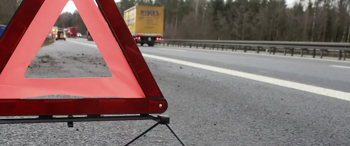 Carta DDR: um triangulo sinaliza acidentes